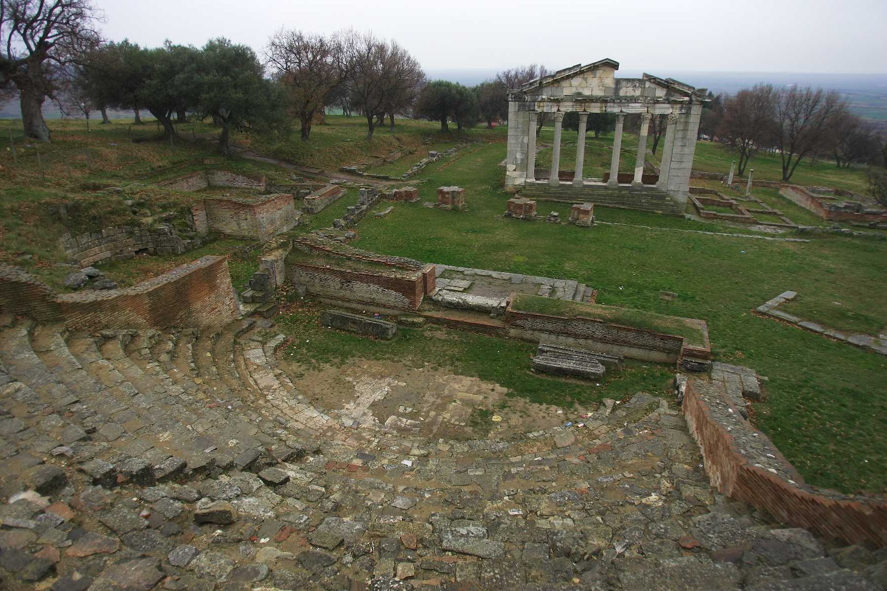 Apollonia: magna urbs et gravis