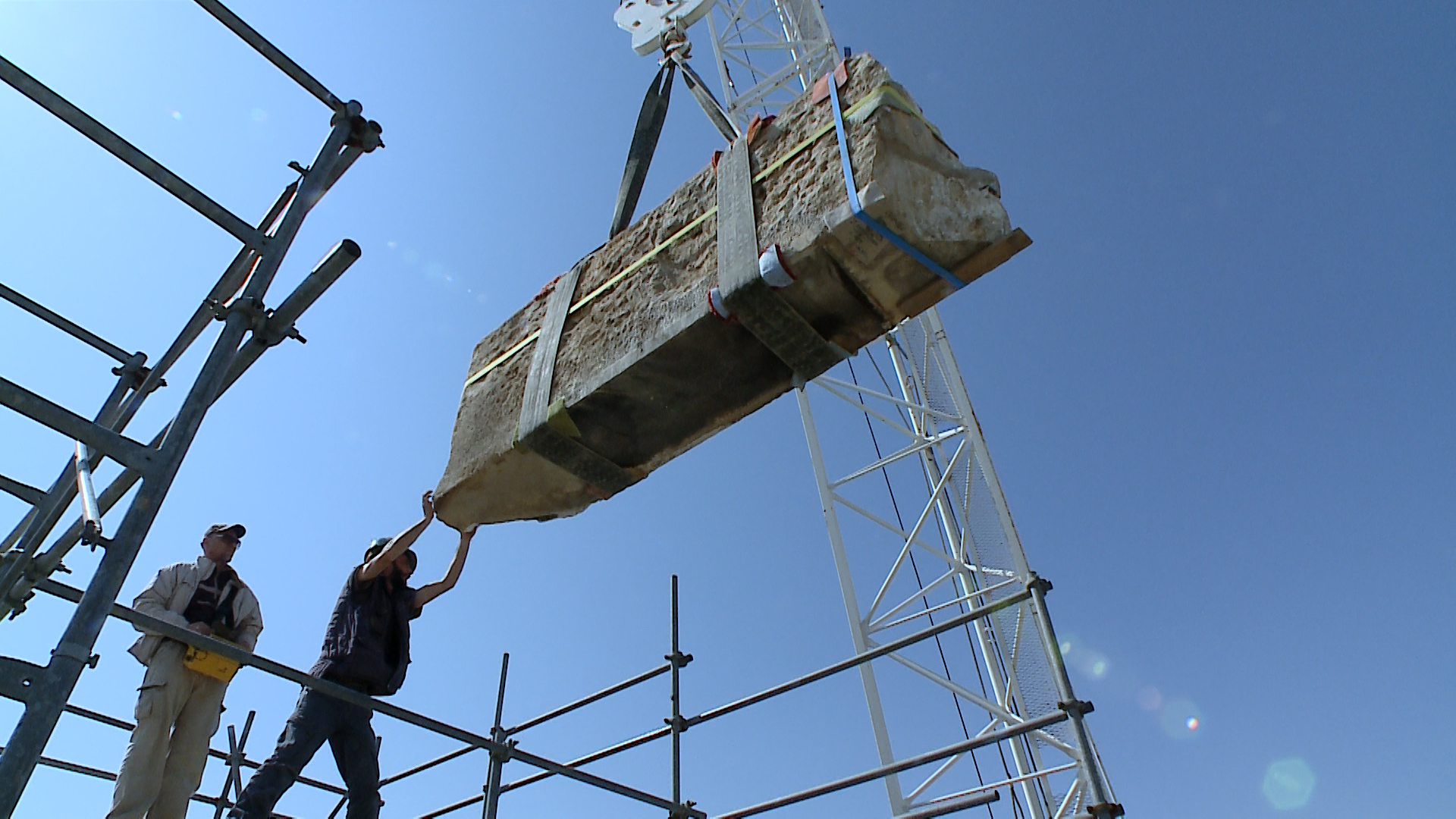 THE RESTORATION OF THE ACROPOLIS MONUMENTS. Snapshots from the project (2011-2013)