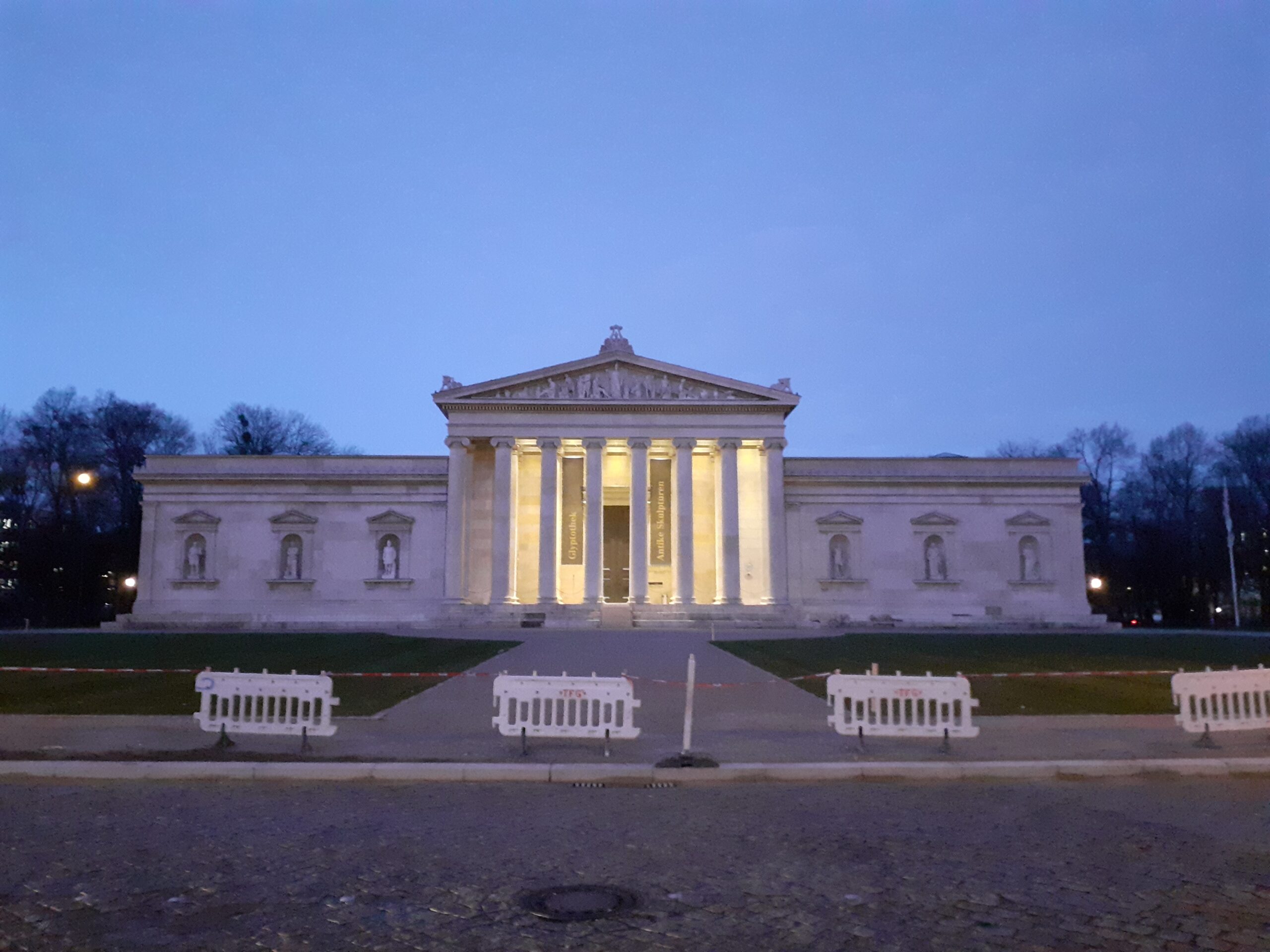 Munich’s most beautiful museum- History and restoration of the Glyptothek